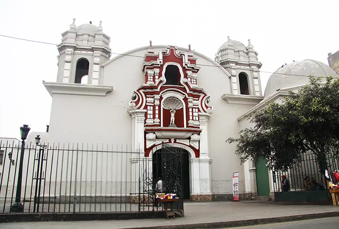 Parroquia Nuestra Señora De Montserrat y San Sebastián - Cercado de Lima