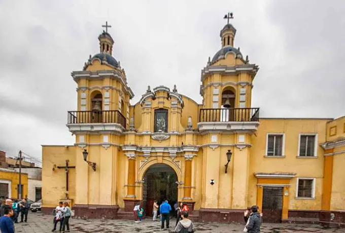 Parroquia Santiago Apóstol - Cercado de Lima