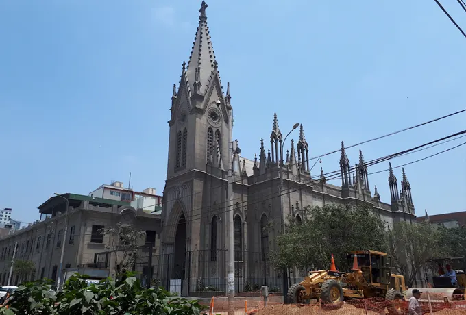 Parroquia Cristo Rey - Cercado de Lima